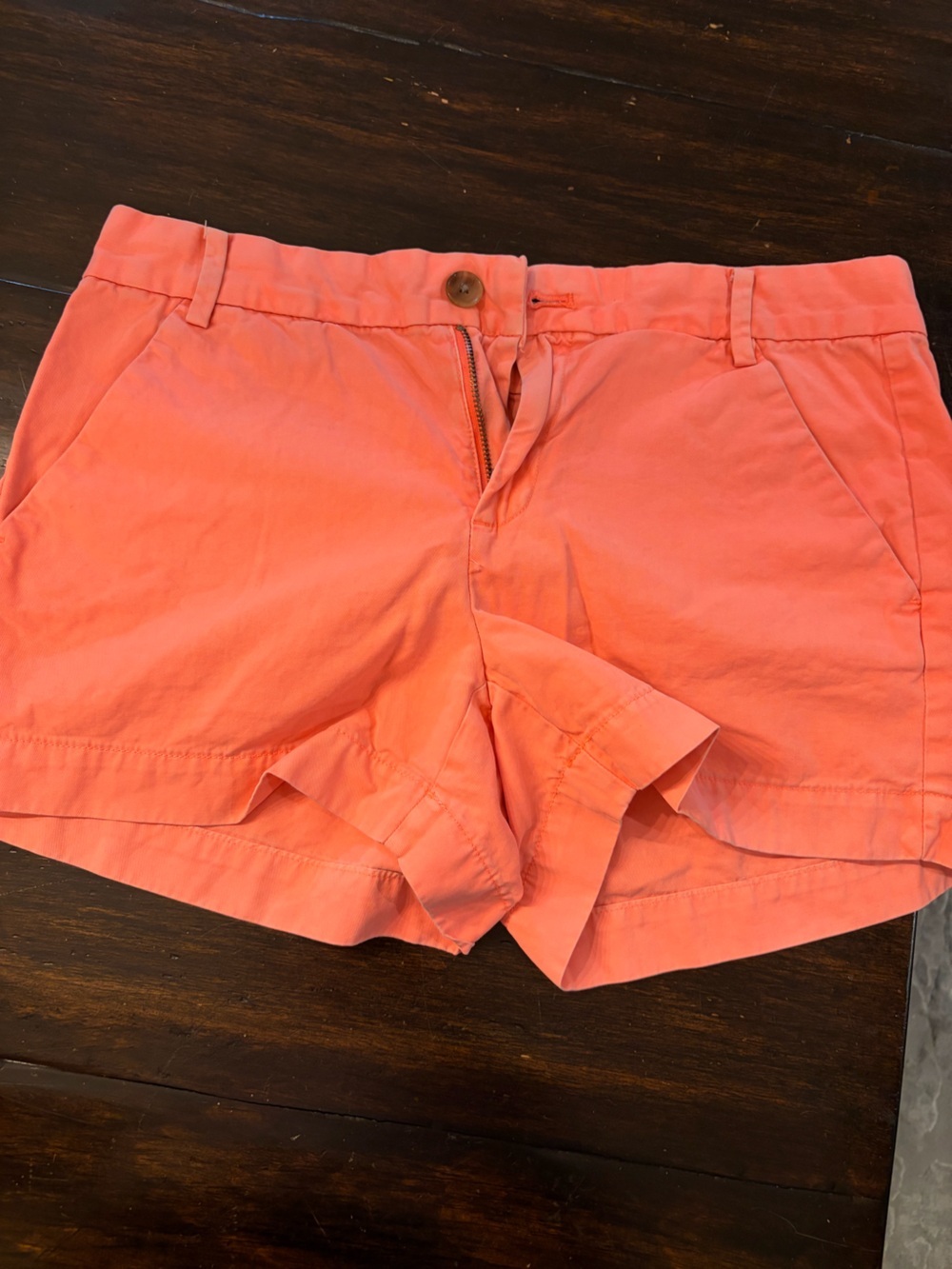 Gap Women’s Coral Mid-Rise Cotton Shorts size 2